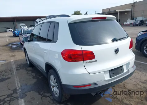 2016 Volkswagen Tiguan S from USA, damaged, VIN WVGAV7AX0GW528750